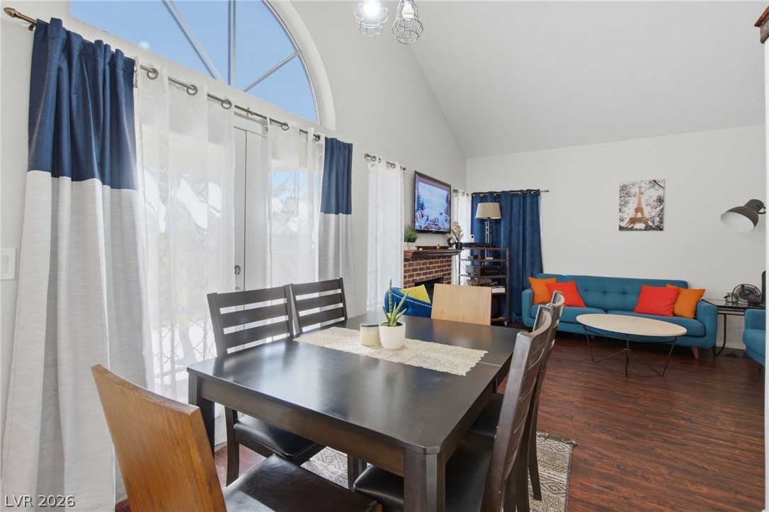7164 Paradise Bay Drive Property Photo 9