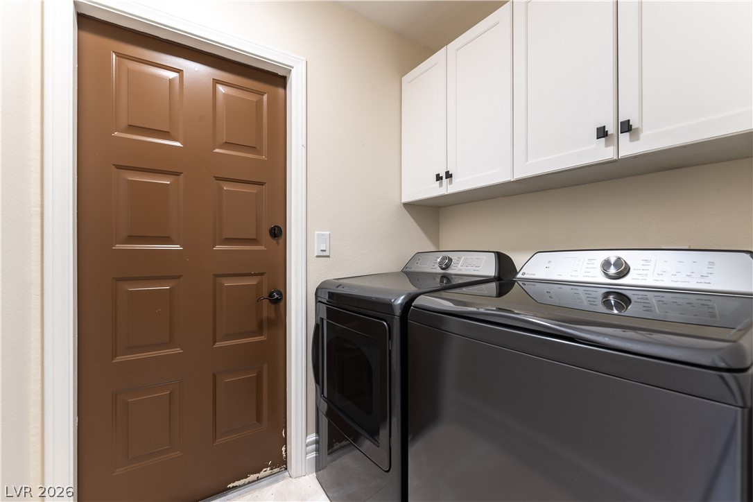 2845 Queens Courtyard Drive Property Photo 33