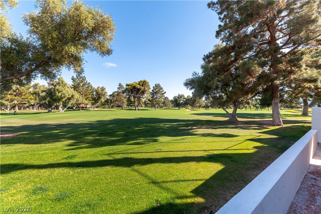 2845 Queens Courtyard Drive Property Photo 34
