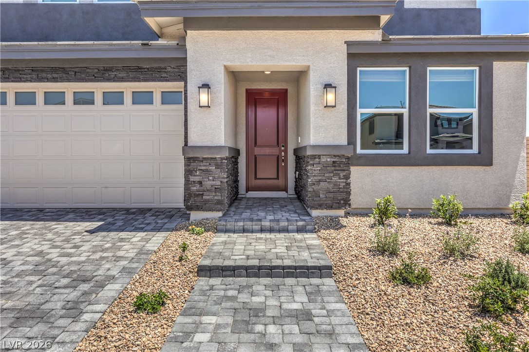 7645 Serenity Bay Ln Property Photo 4