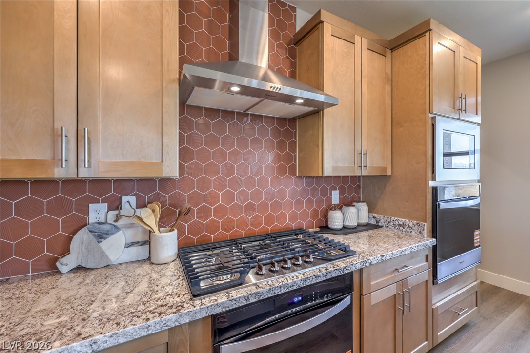 7645 Serenity Bay Ln Property Photo 6