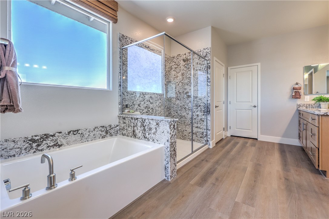 7645 Serenity Bay Ln Property Photo 31