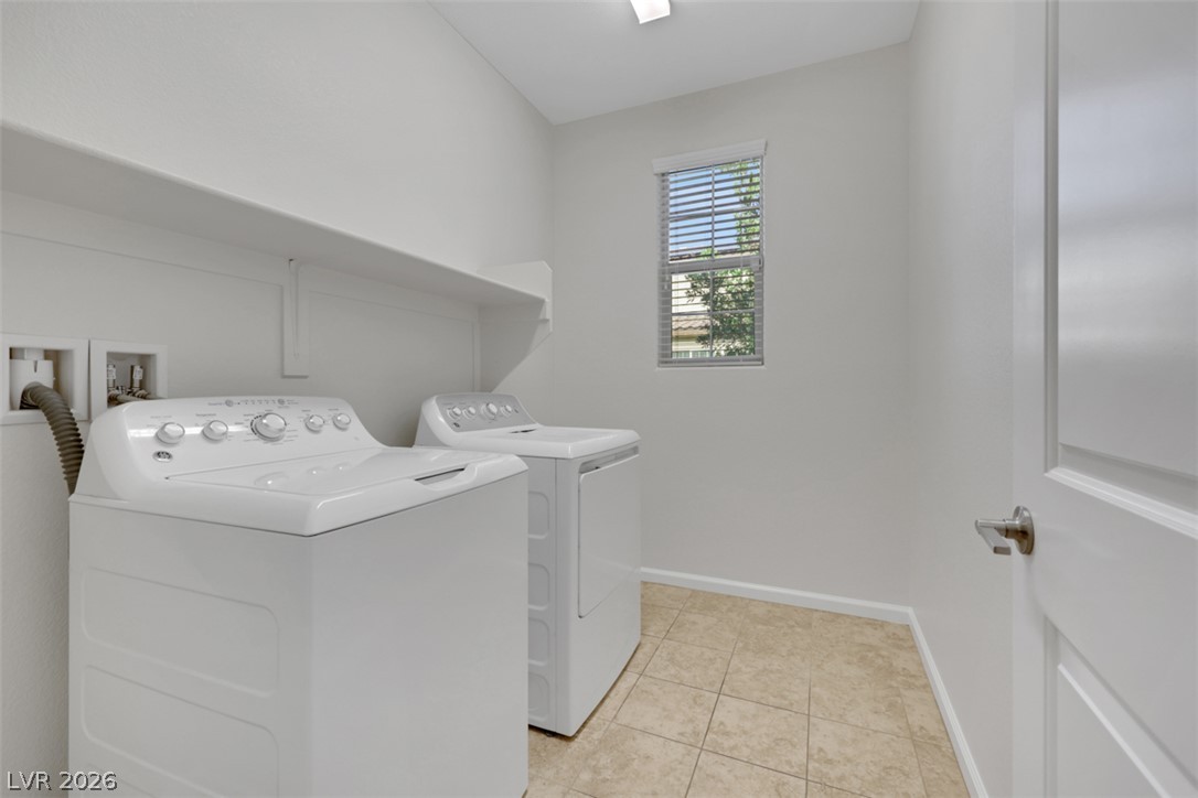 2556 Sable Creek Street Property Photo 6