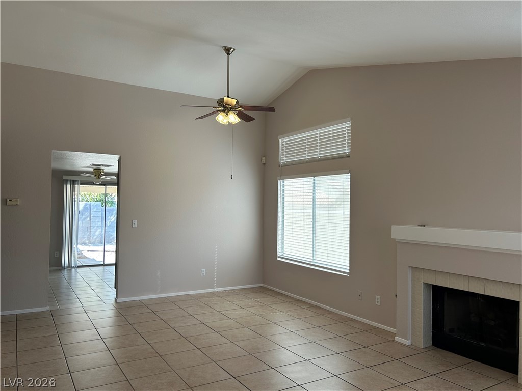 1420 Grey Knoll Circle Property Photo 3