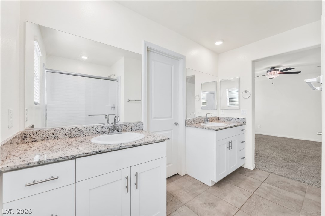 10963 Cheshire Woods Avenue Property Photo 13