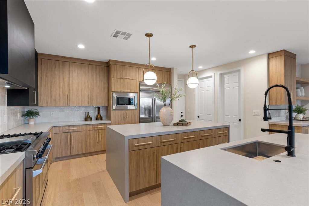 10781 Capesthorne Way Property Photo 24