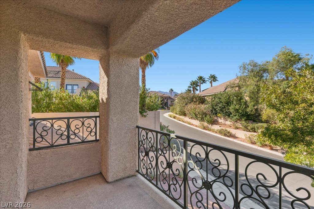 10781 Capesthorne Way Property Photo 44
