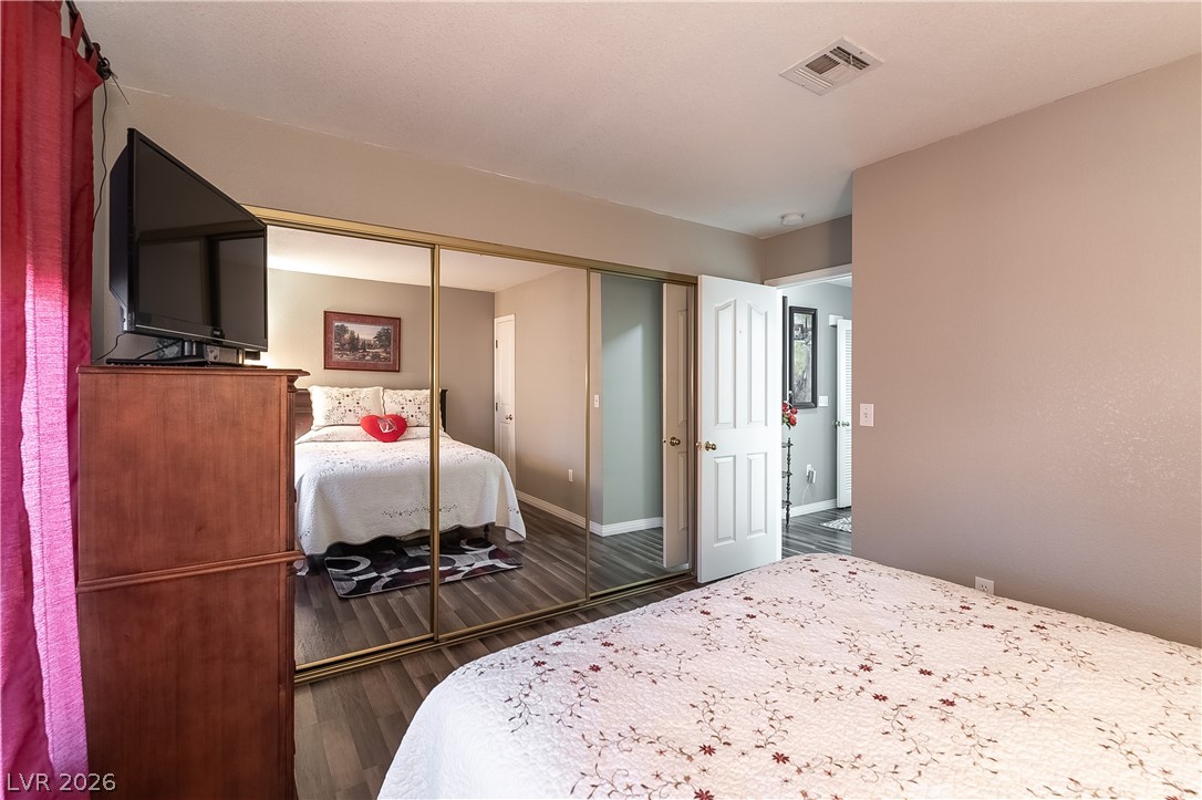 8452 Boseck Drive 123 Property Photo 14