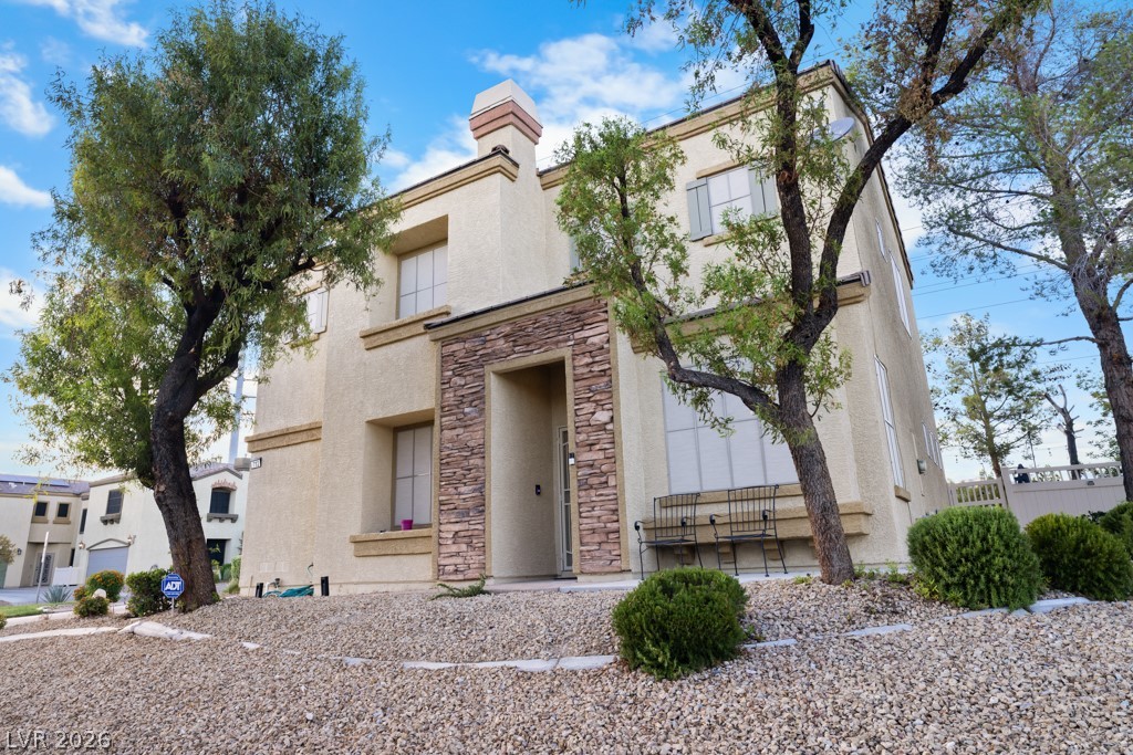 712 Vincents Dream Avenue Property Photo 1