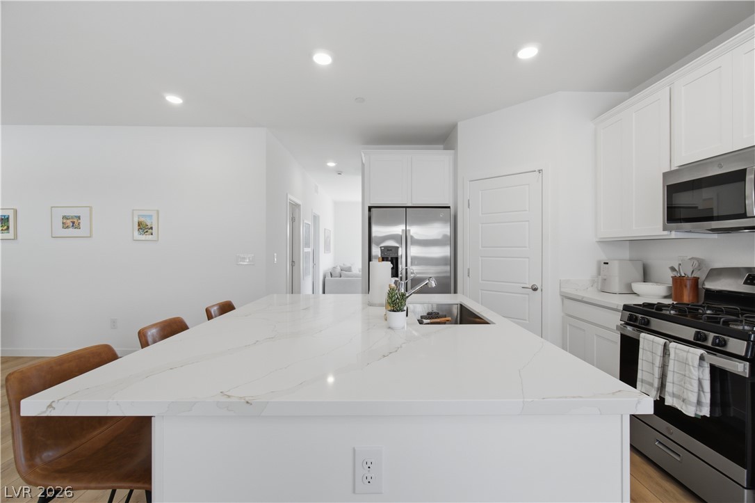 913 Elmwood Forest Lane Property Photo 17