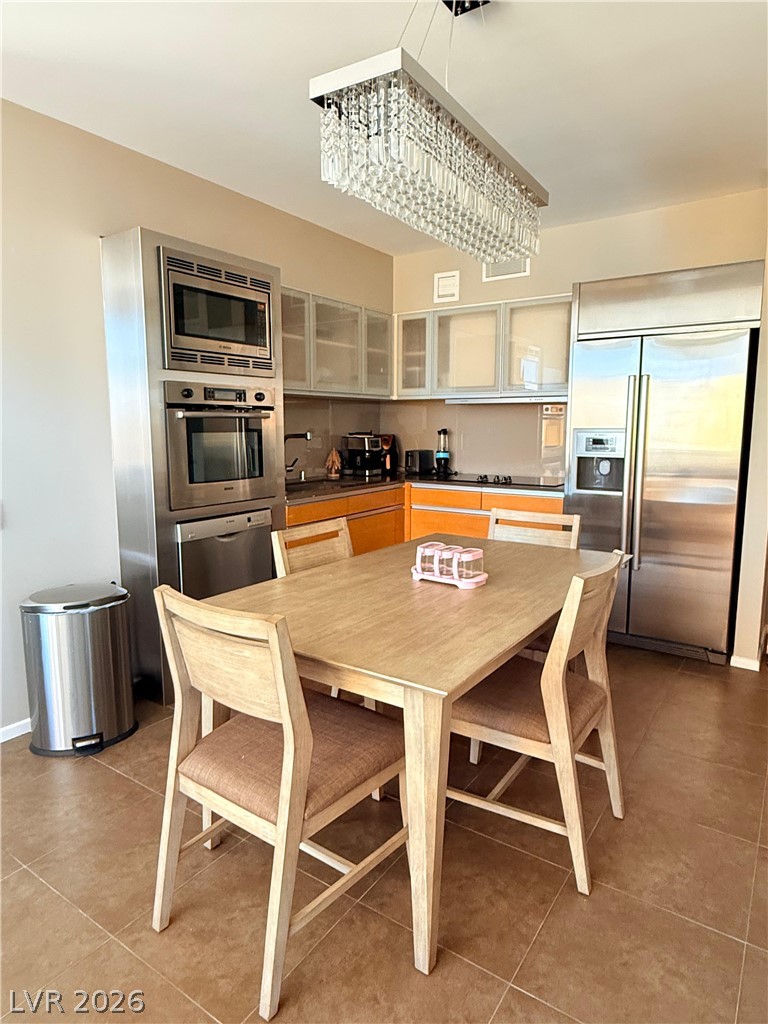3722 Las Vegas Boulevard 2001 Property Photo 4
