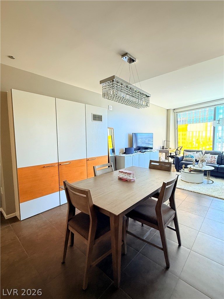 3722 Las Vegas Boulevard 2001 Property Photo 5