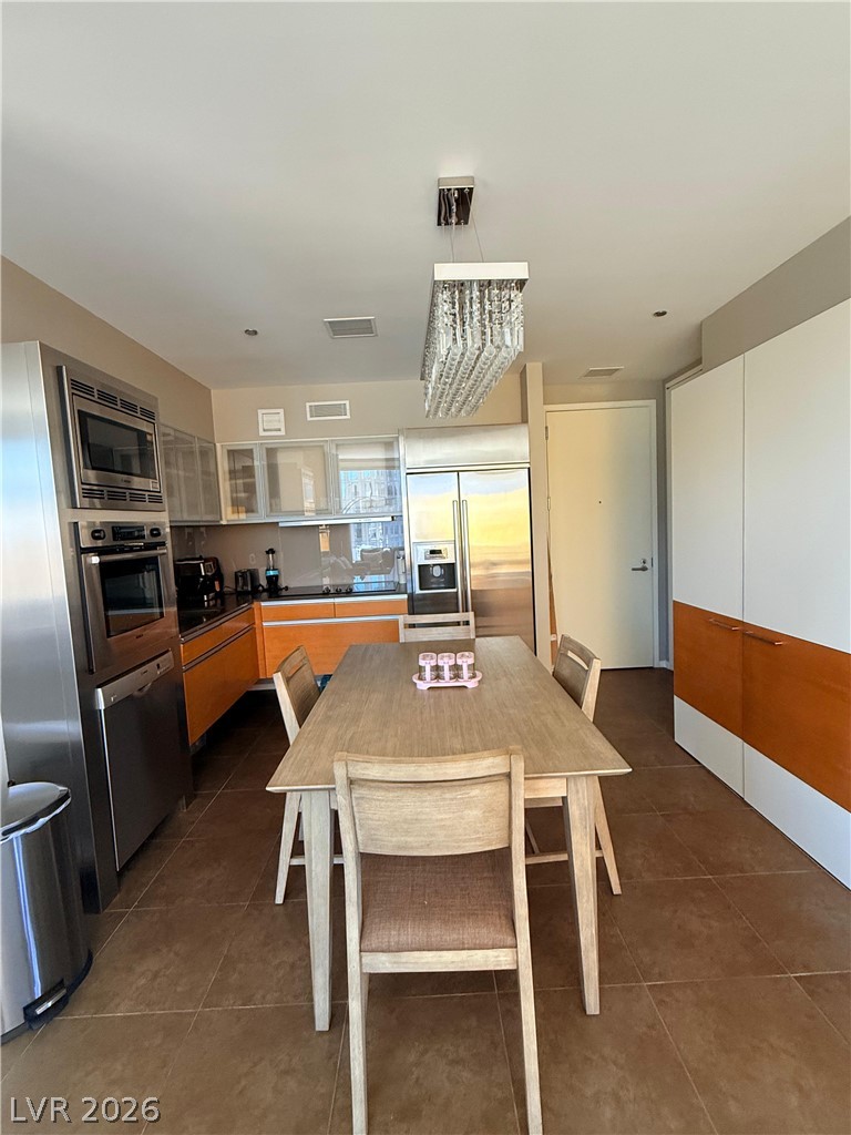 3722 Las Vegas Boulevard 2001 Property Photo 6