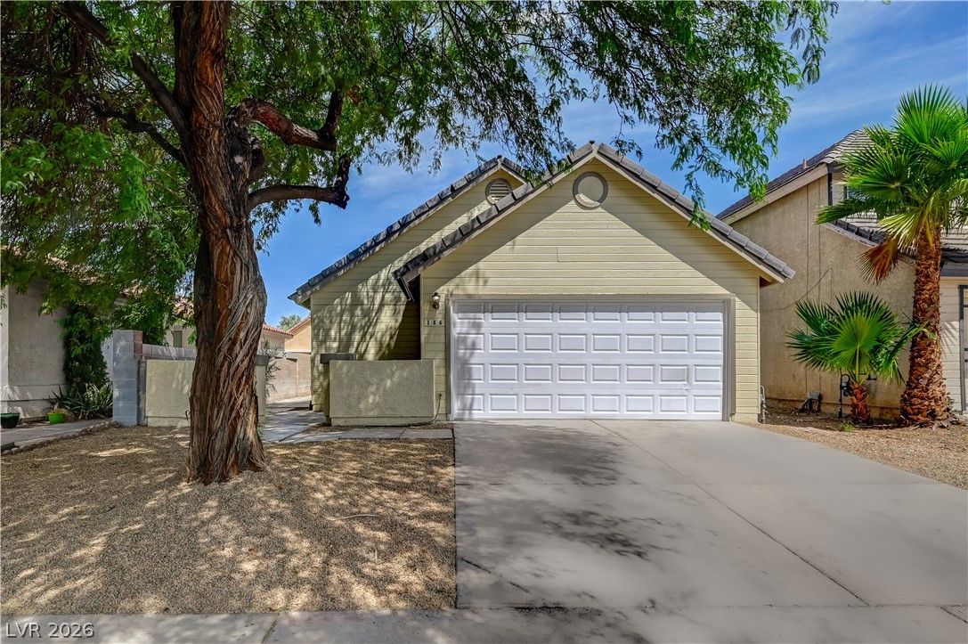 386 El Pico Drive Property Photo 1
