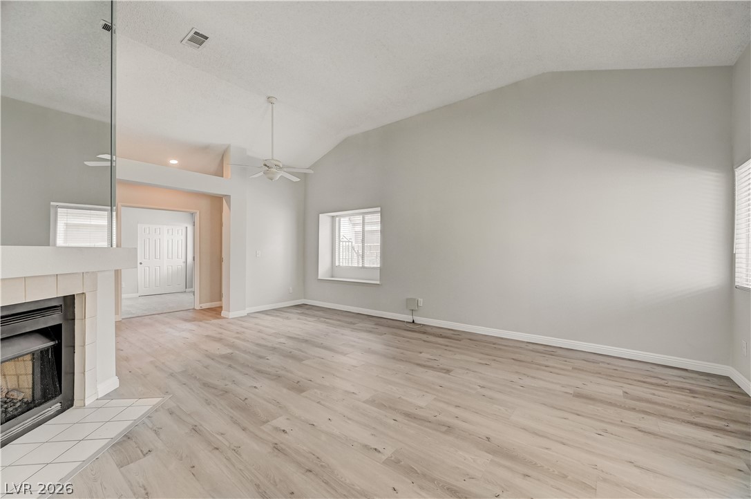 386 El Pico Drive Property Photo 8