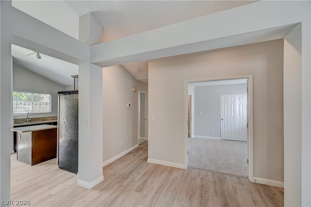 386 El Pico Drive Property Photo 10