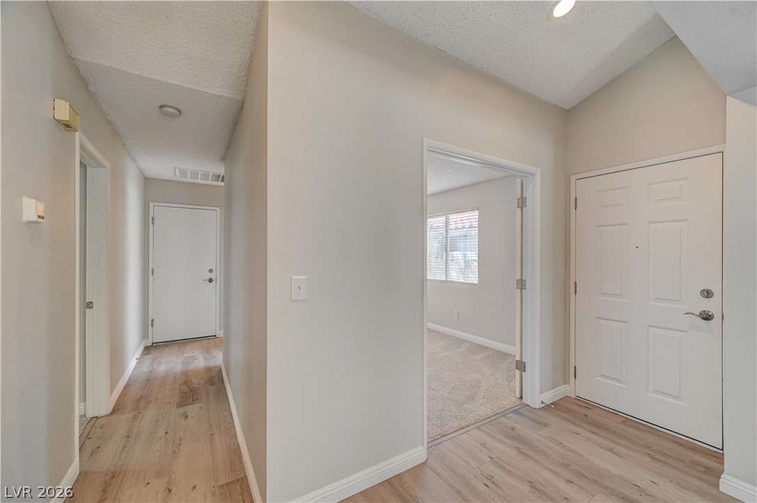 386 El Pico Drive Property Photo 17