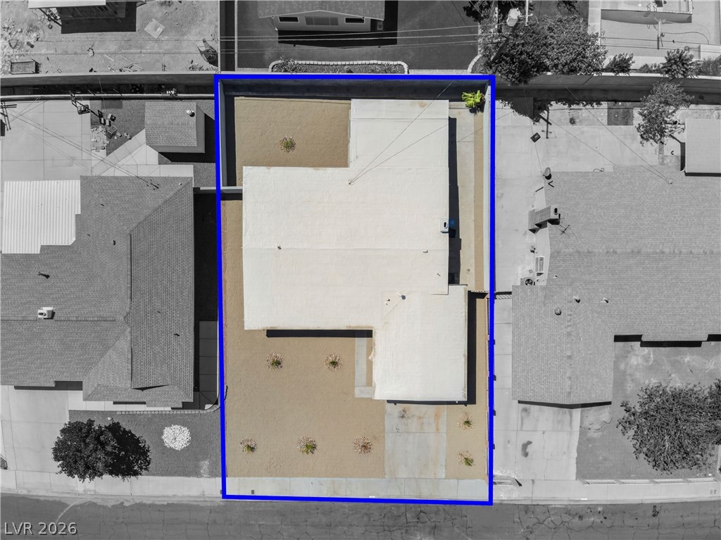 605 Donner Street Property Photo 9