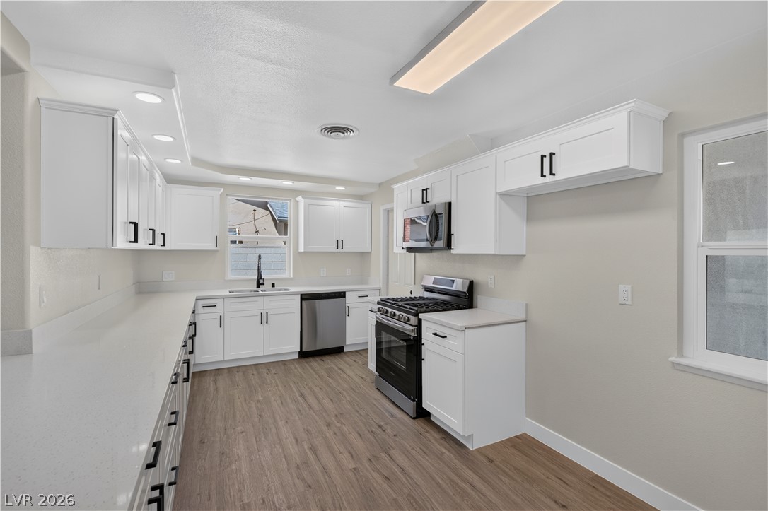 605 Donner Street Property Photo 17