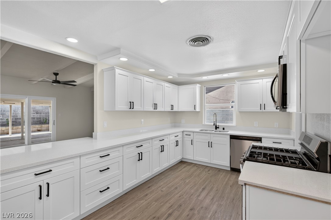 605 Donner Street Property Photo 18