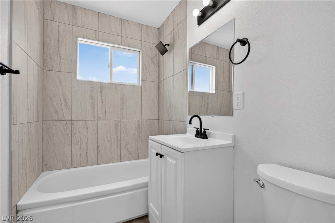 605 Donner Street Property Photo 33
