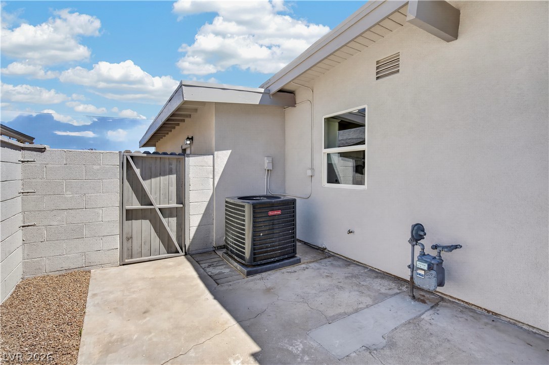 605 Donner Street Property Photo 42