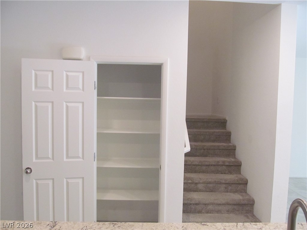 823 Grand Country Avenue Property Photo 17