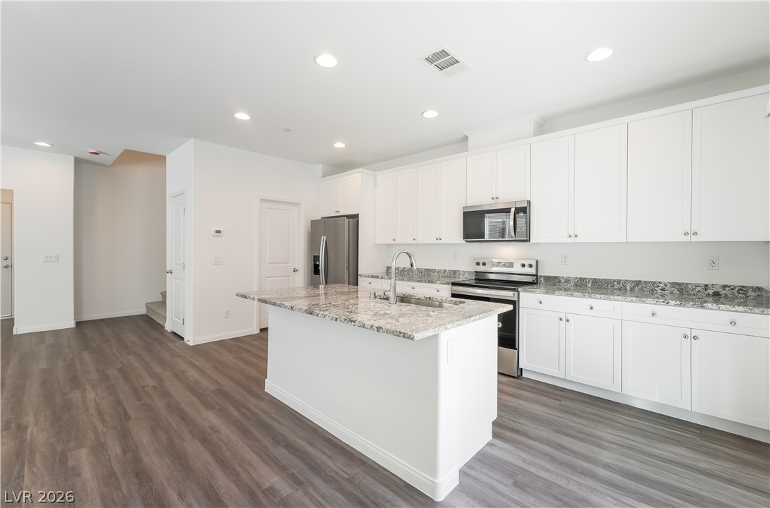4254 Galaxy Gaze Avenue Property Photo 8
