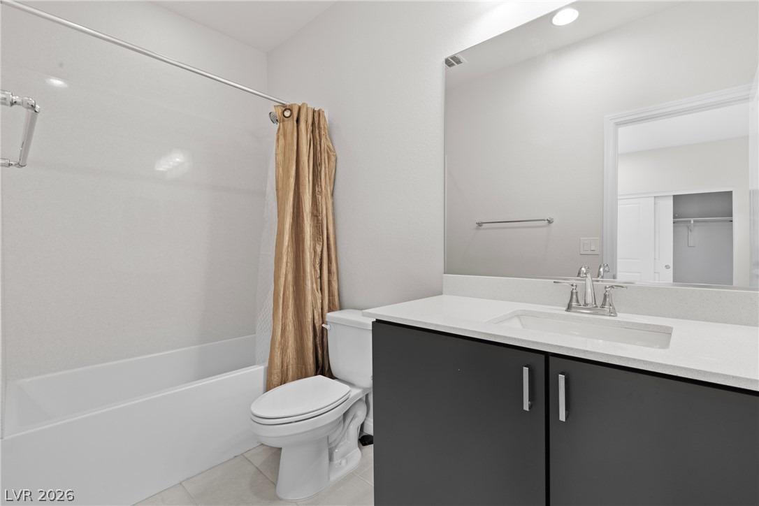 11527 Hawking Avenue Property Photo 8