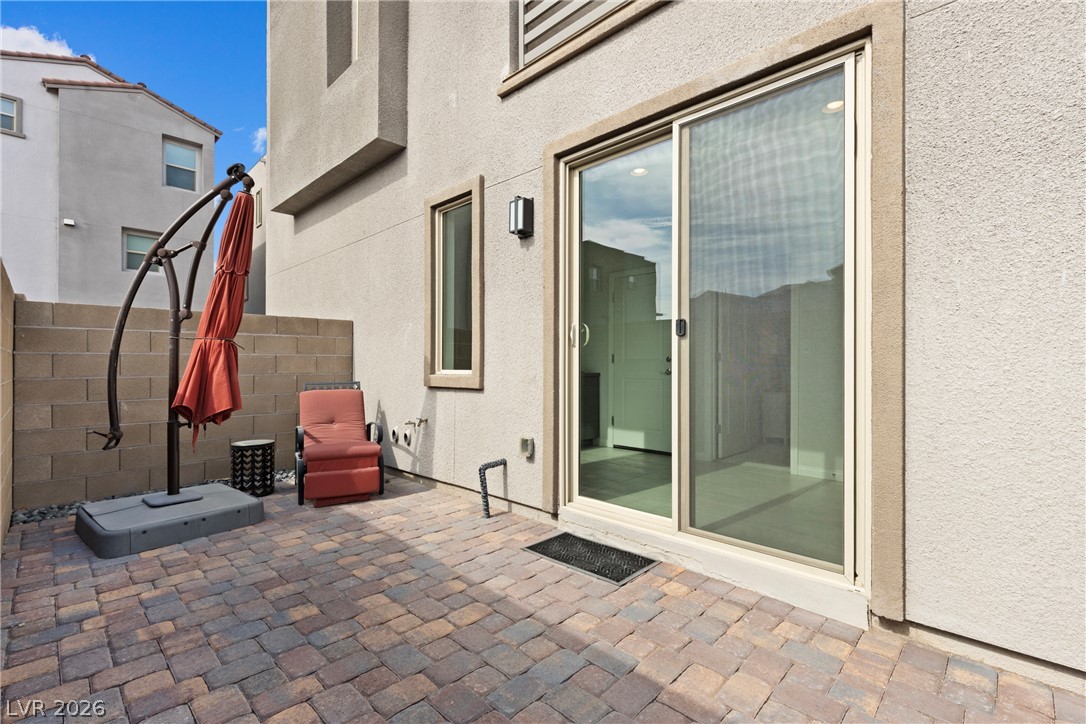11527 Hawking Avenue Property Photo 9