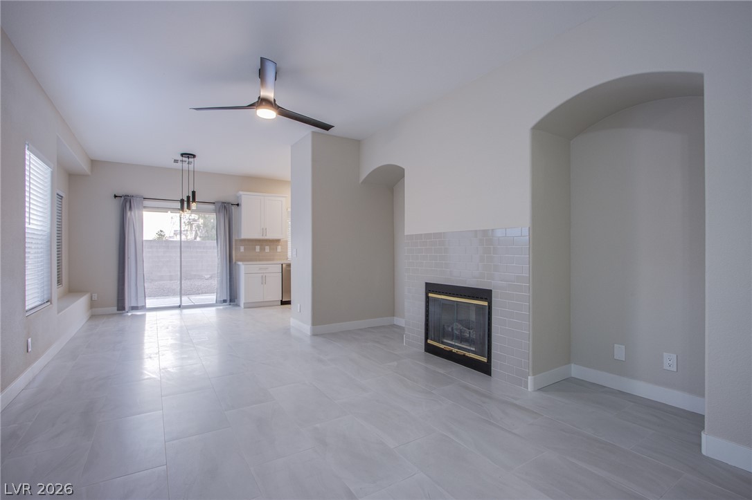 8543 Ebony Hills Way Property Photo 15