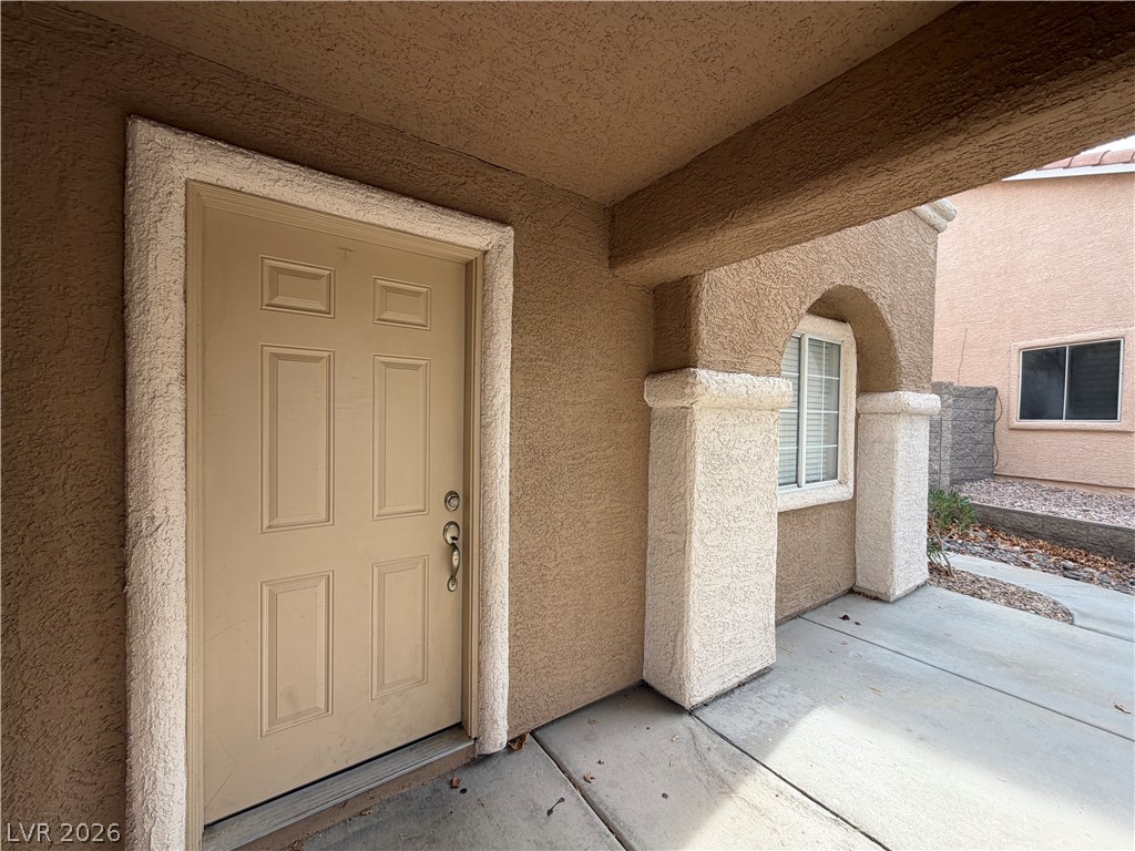 2811525 Property Photo 2