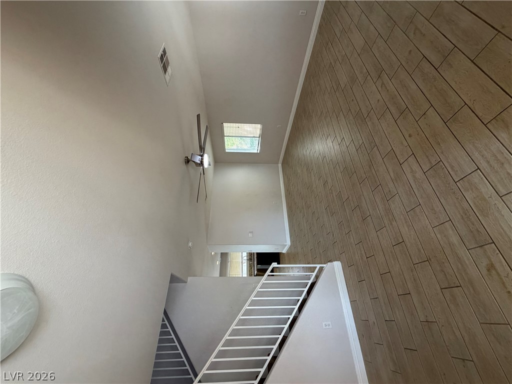 2811525 Property Photo 5