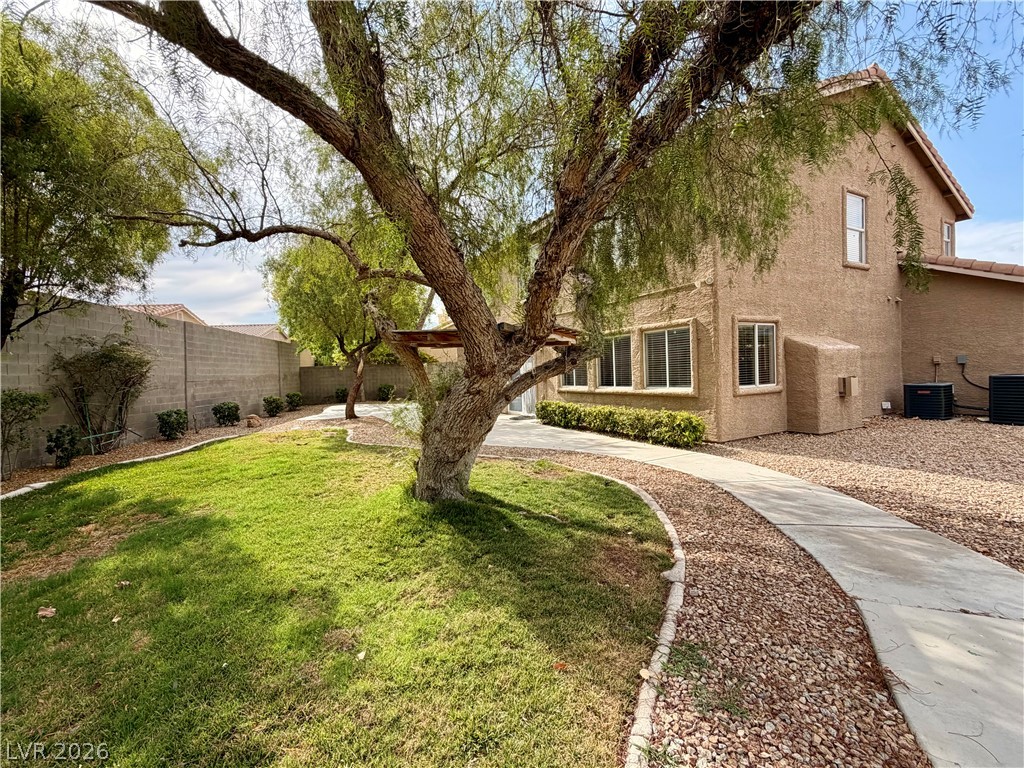 2811525 Property Photo 13