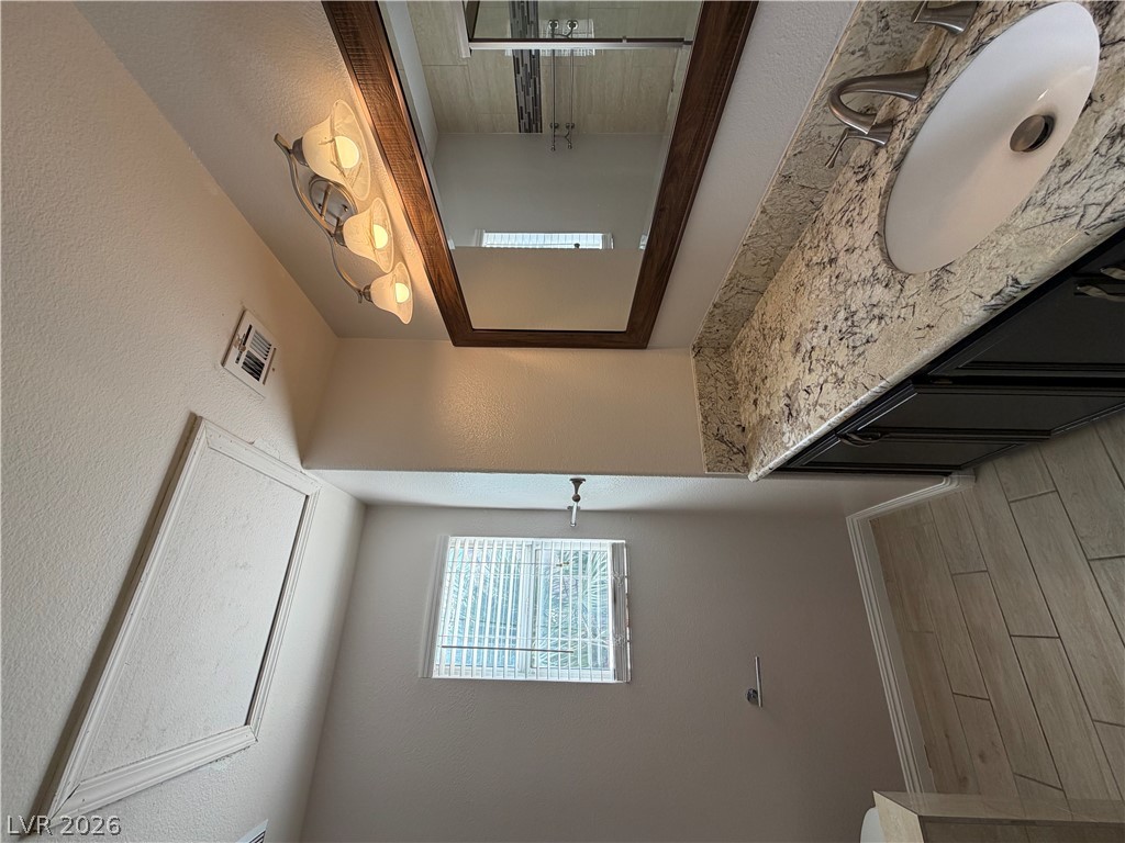 2811525 Property Photo 16