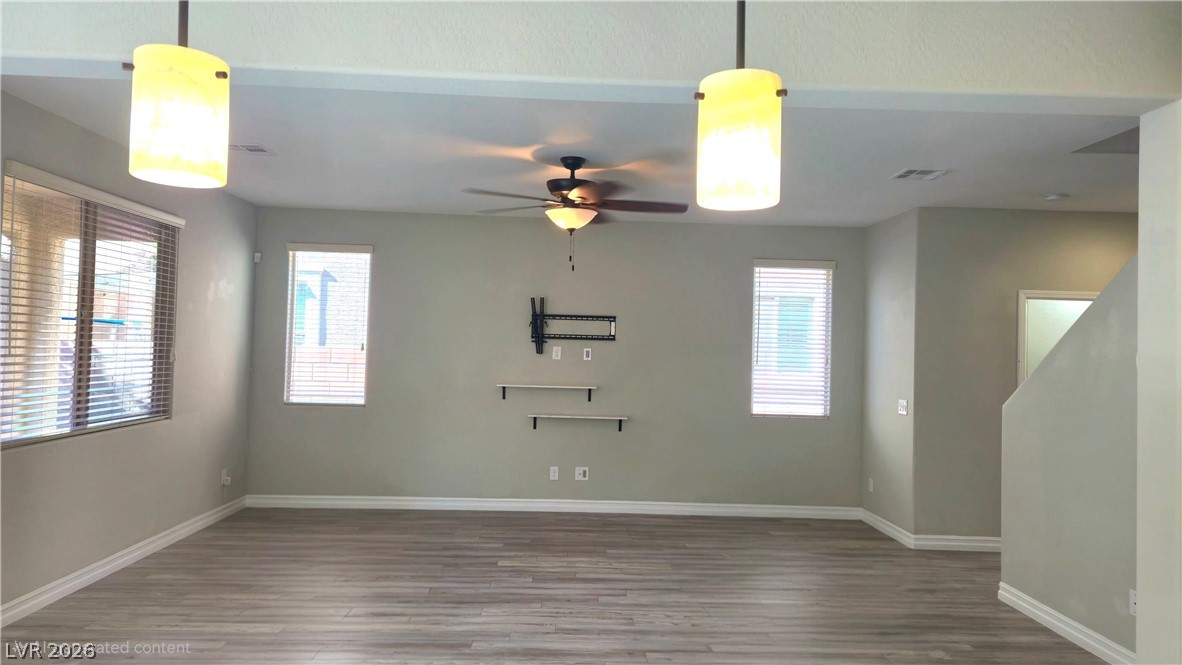 5843 Sleepy Willow Street Property Photo 11