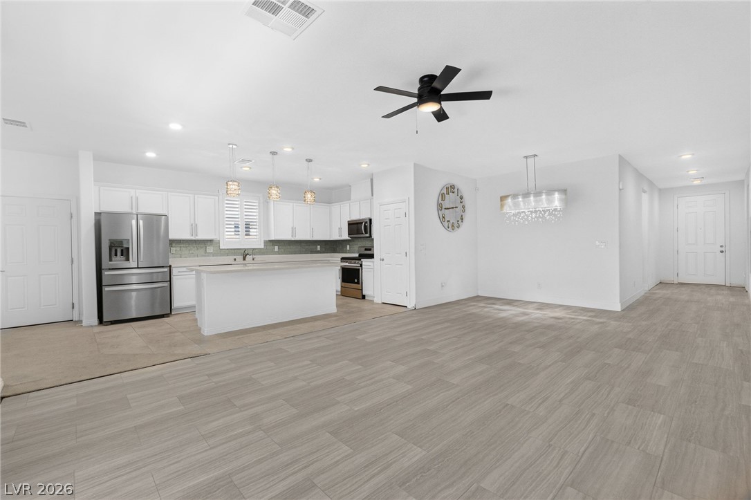 7081 Amber Robin Street Property Photo 13