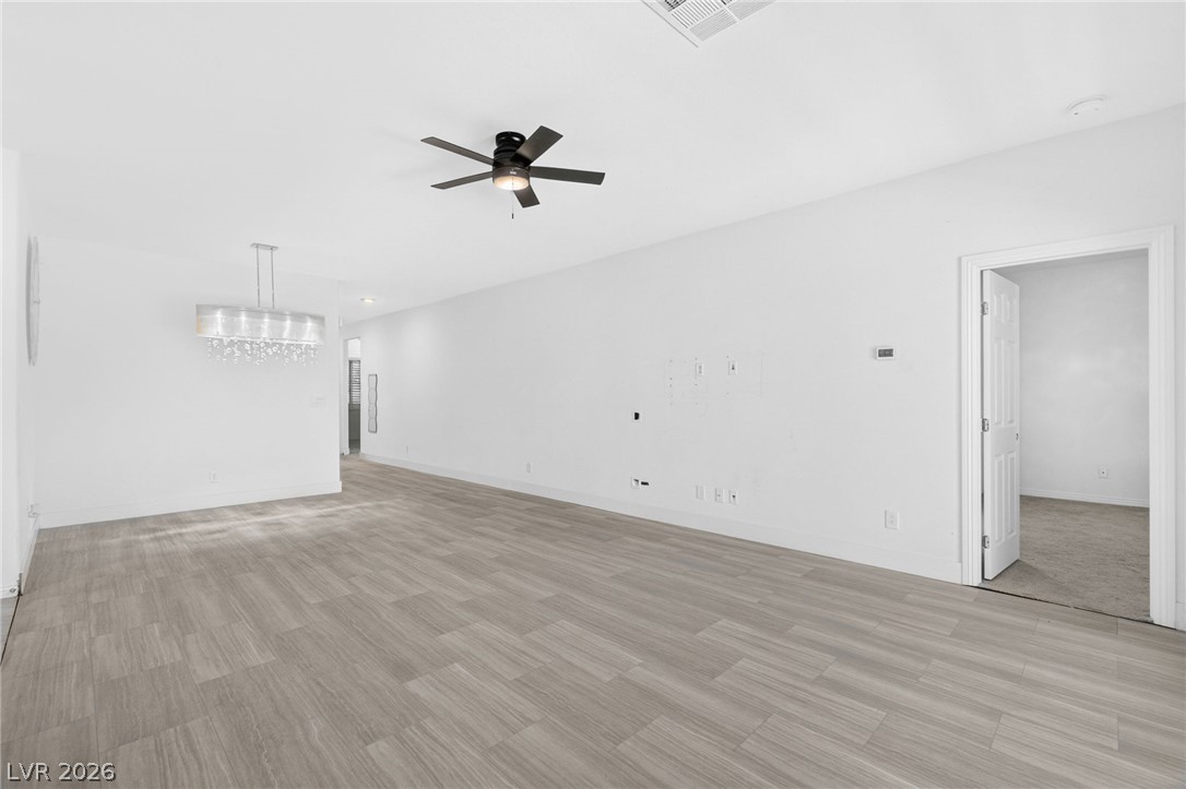 7081 Amber Robin Street Property Photo 15
