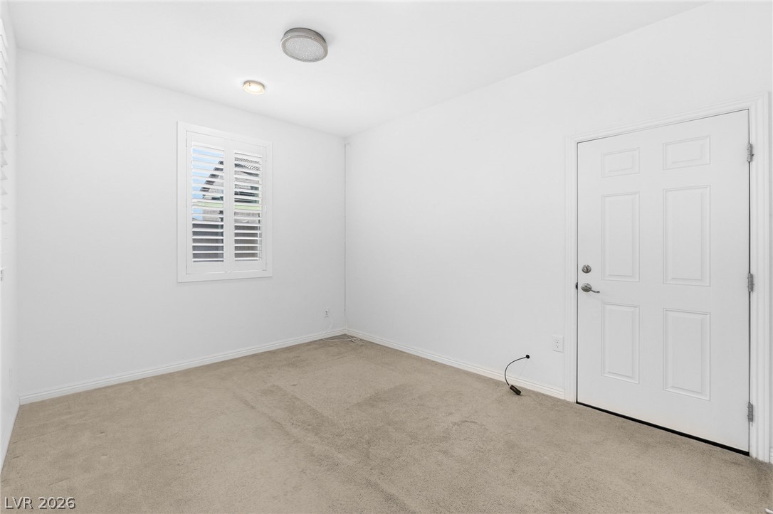 7081 Amber Robin Street Property Photo 16
