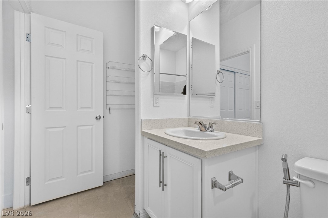 7081 Amber Robin Street Property Photo 22