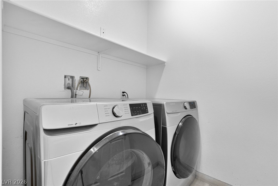 7081 Amber Robin Street Property Photo 23