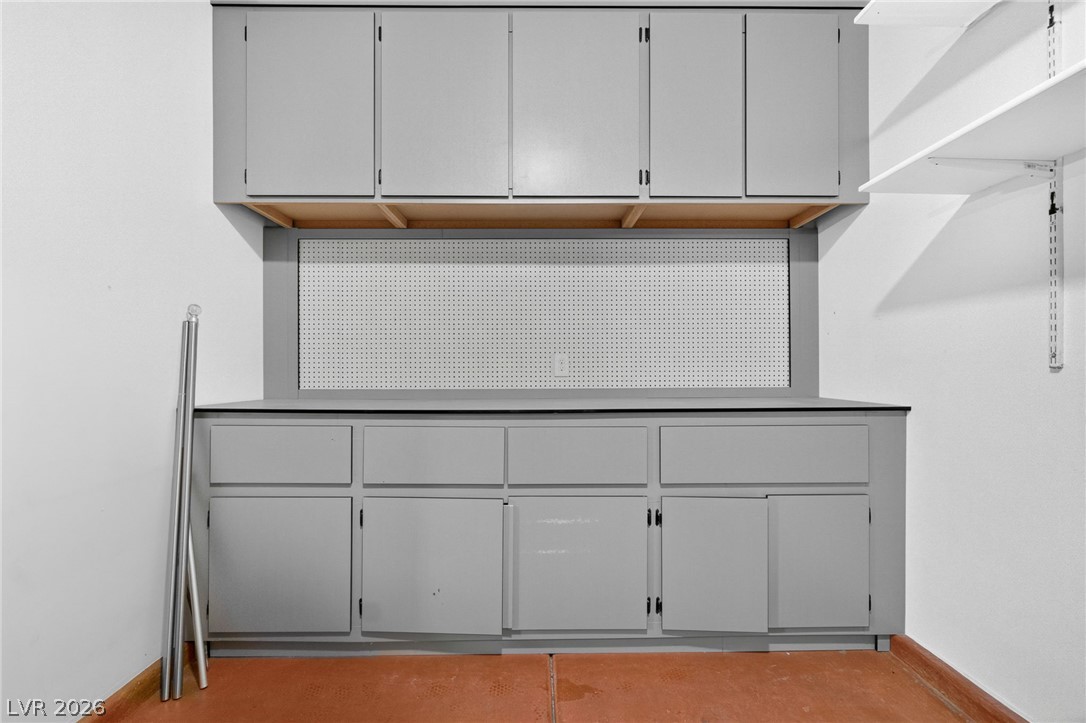 7081 Amber Robin Street Property Photo 29