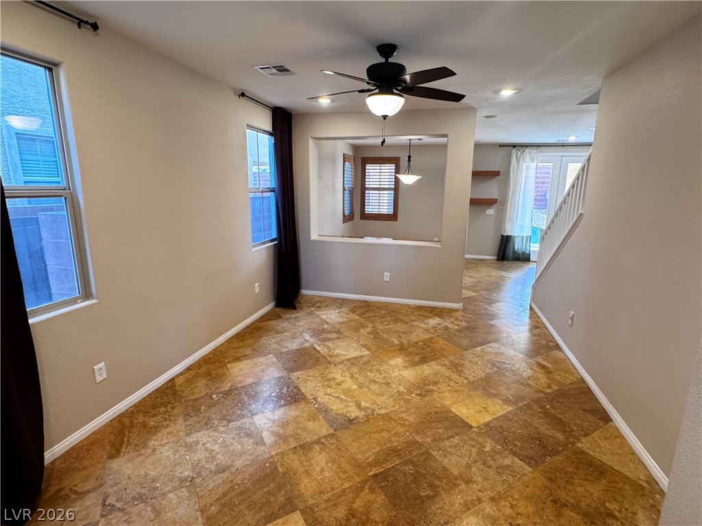 5361 Candlespice Way Property Photo 3