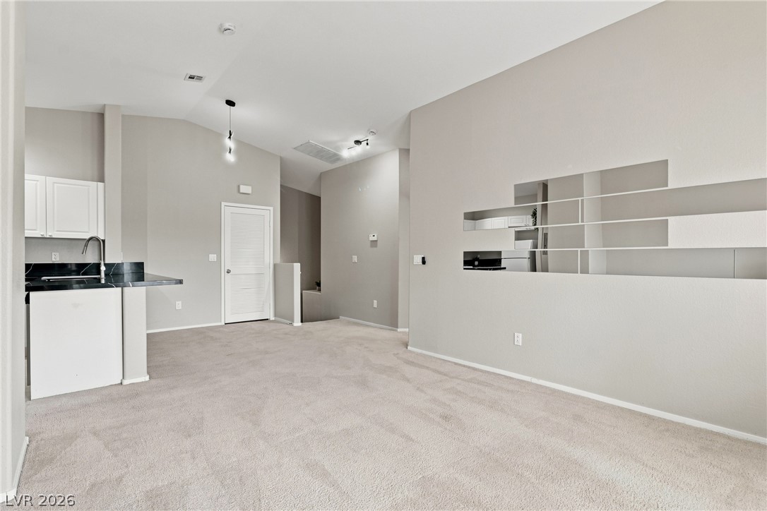 8628 Tomnitz Avenue 101 Property Photo 8