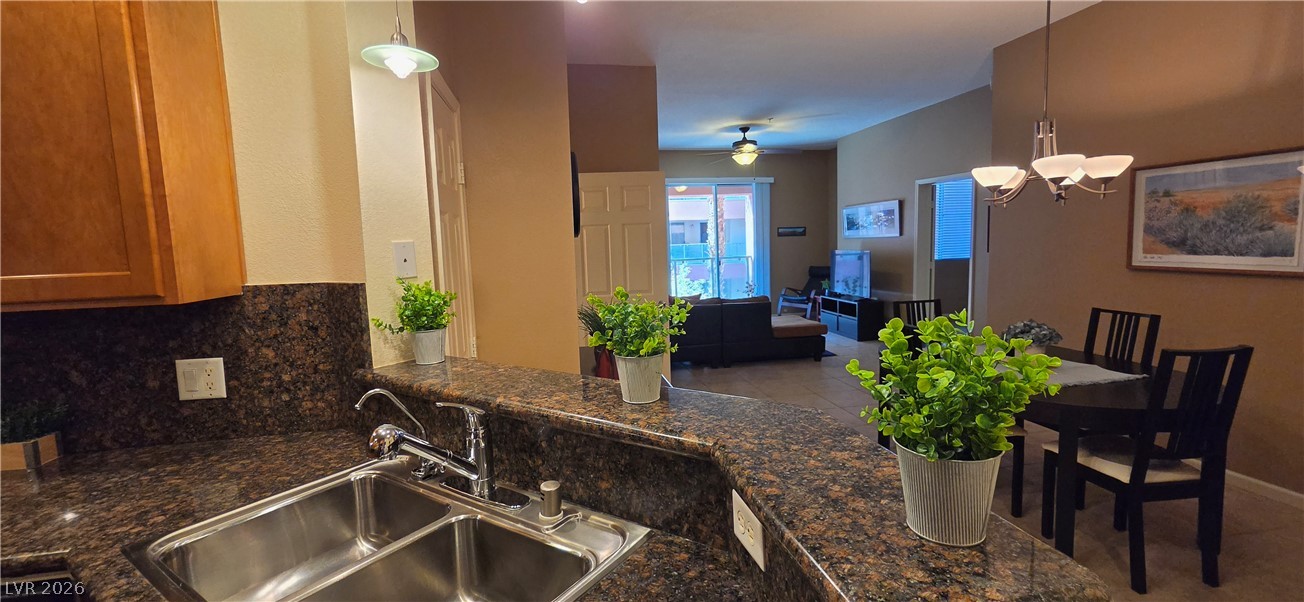 31 East Agate Avenue 305 Property Photo 6