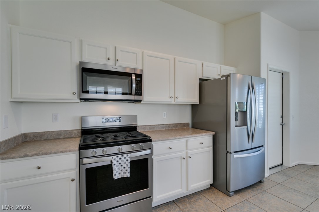 3380 Wayward Court Property Photo 11