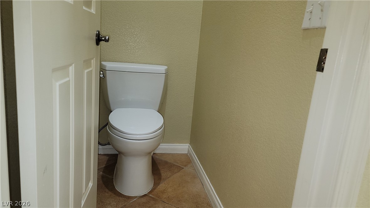 9184 Long Island Street Property Photo 14
