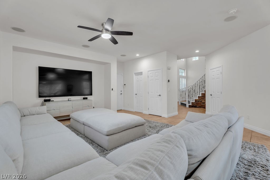 8221 Glistening Rush Street Property Photo 20