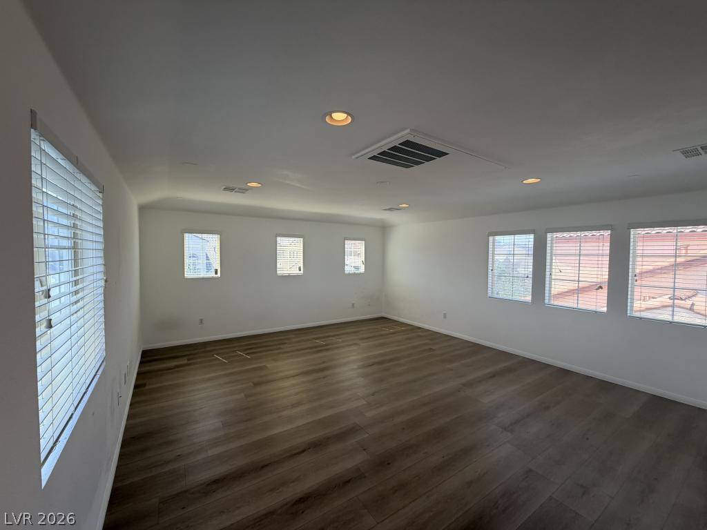 6522 Ditmars Street Property Photo 2