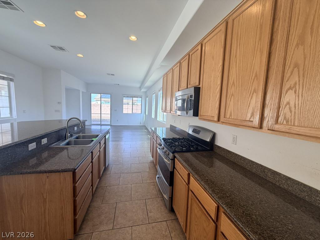 6522 Ditmars Street Property Photo 16